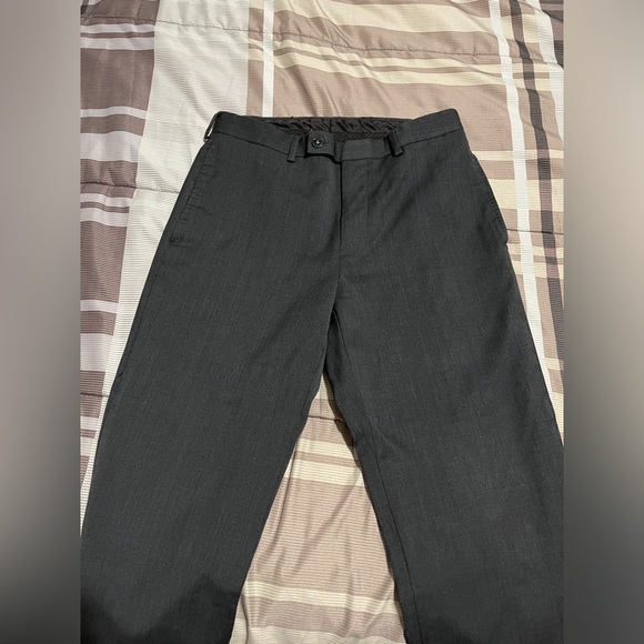 Calvin Klein Men’s Suit (2 pc) in Charcoal - Picture 4 of 5